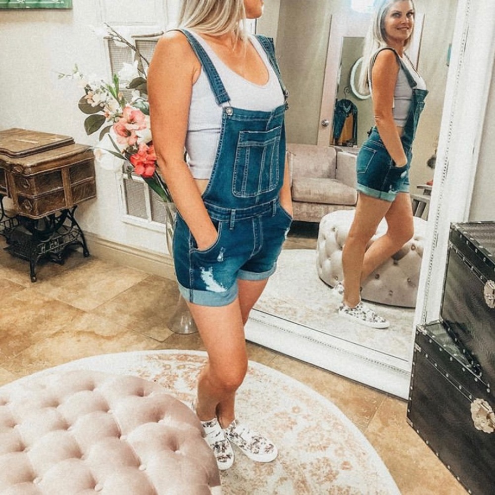 Kancan denim overalls shortalls